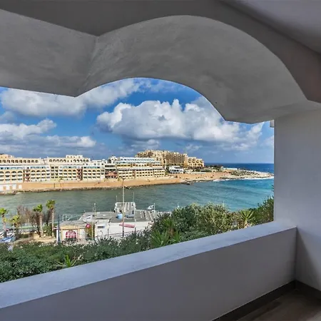 Apartment Deluxe Seaview *