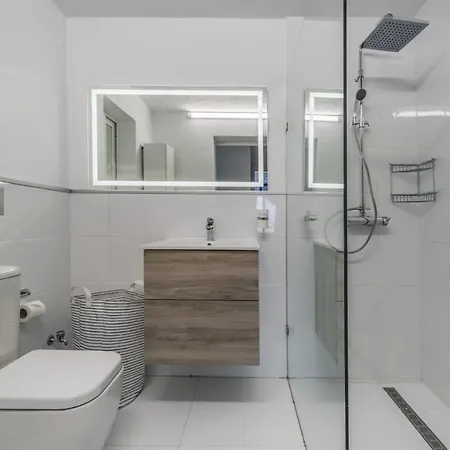 Deluxe Seaview Сент Джулианс