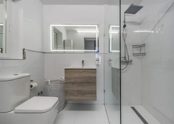 Deluxe Seaview Saint Julian's